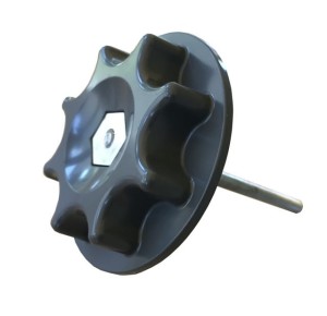 Śruba mocująca koło dojazdowe w bagażniku Ford Kuga II (2013-obecnie)